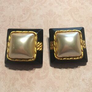 Chunky Bold Faux Pearl and Black Statement Vintage Clip Earrings